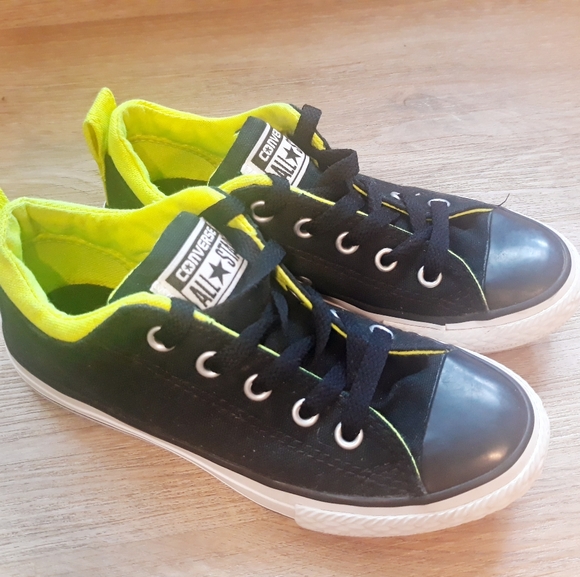 Converse Boy's Chuck Taylor All Star Low Top Sneakers - Junior 13 Black/Neon - Picture 5 of 12
